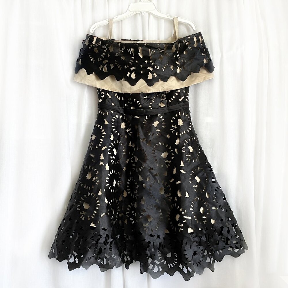 Black ivory mini dress. Size S. Elegant. A-Line
